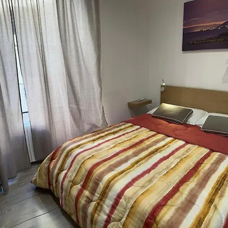 Bed & Breakfast Ferry Terminal Janov